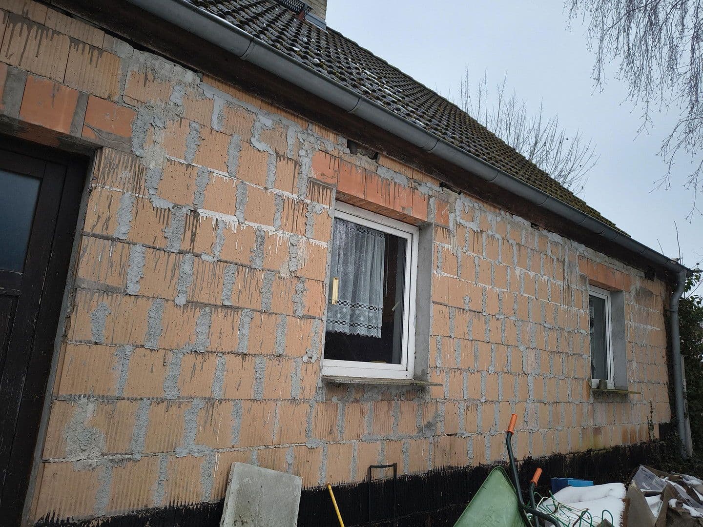 Predaj domu 130 m², pozemek 563 m², Friesack, Brandenbursko Predaj domu 130 m², pozemek 563 m², Friesack, Brandenbursko