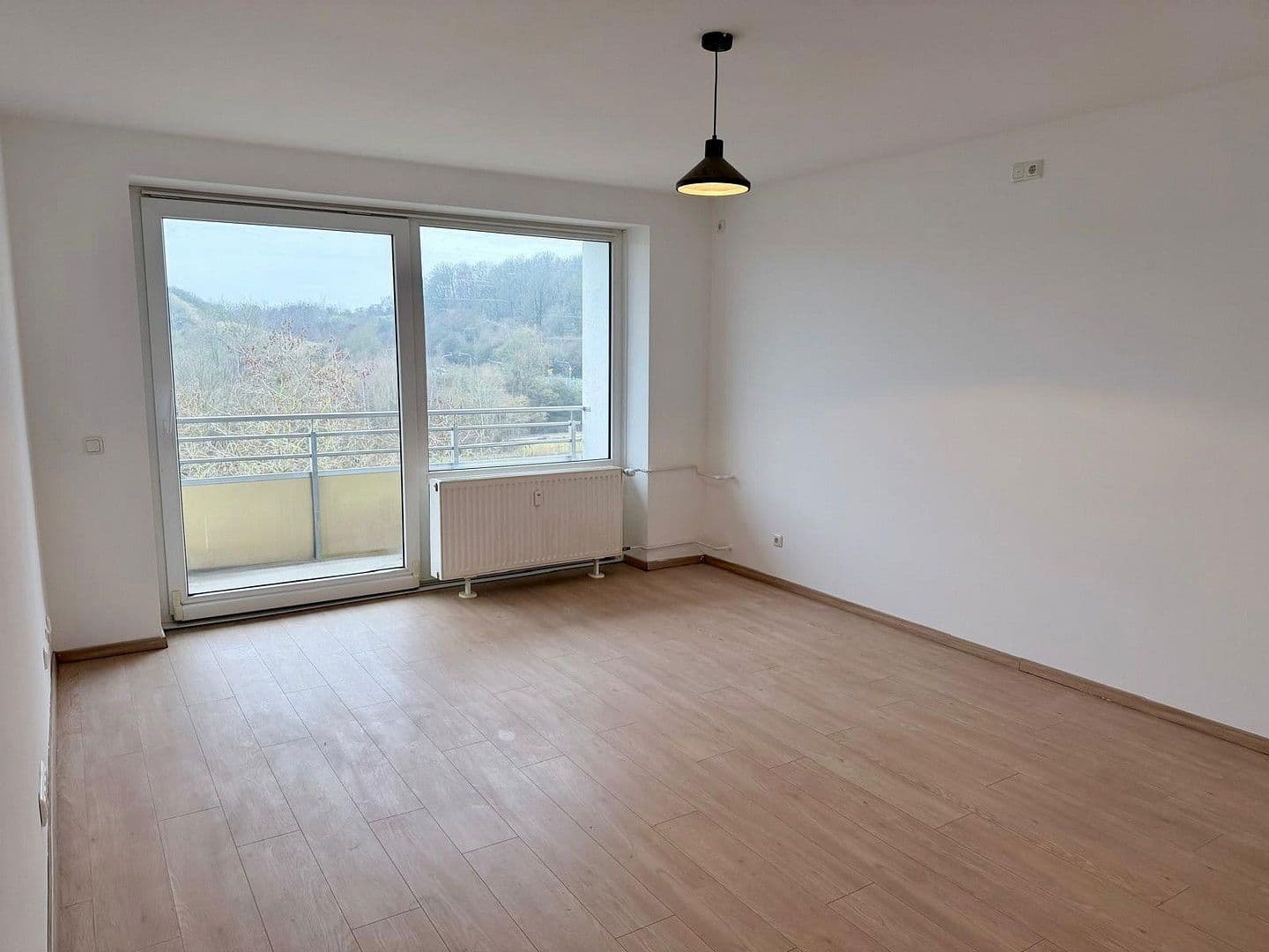 Prenájom bytu 2-izbový 63 m², Gutenbergstraße 38, Eschweiler, Severné Porýnie - Westfálsko Prenájom bytu 2-izbový 63 m², Gutenbergstraße 38, Eschweiler, Severné Porýnie - Westfálsko
