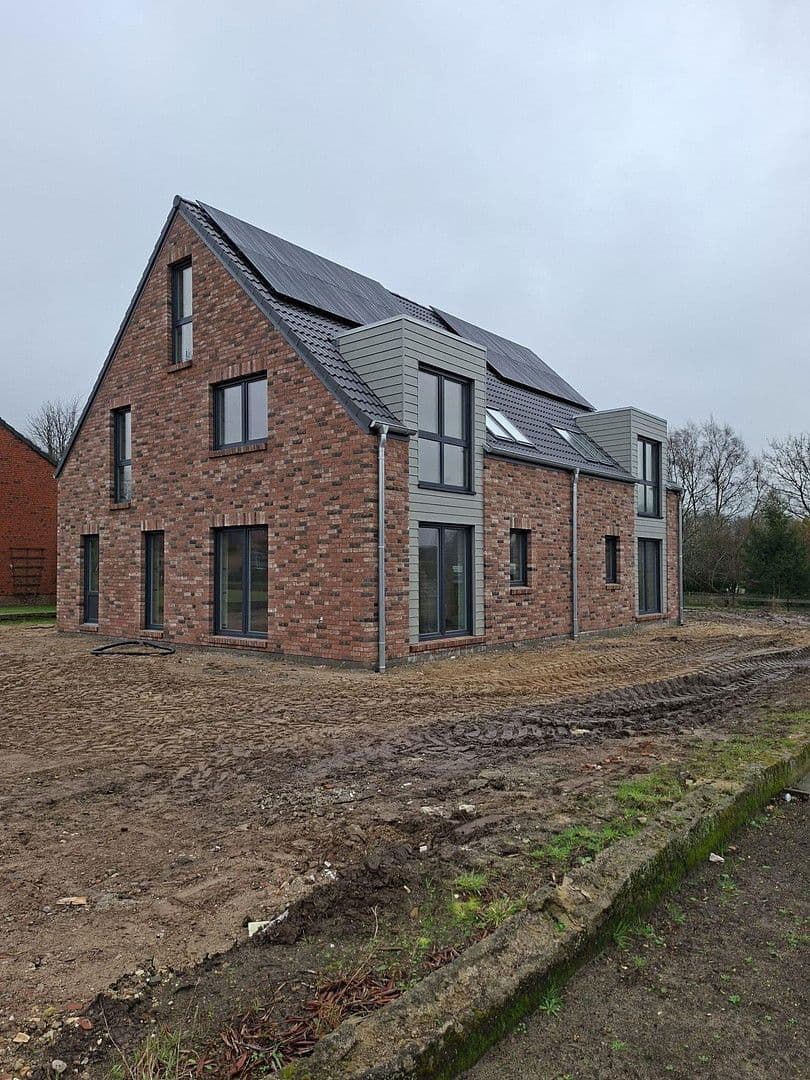 Prenájom domu 129 m², pozemek 400 m², Mildstedt, Šlezvicko-Holštajnsko Prenájom domu 129 m², pozemek 400 m², Mildstedt, Šlezvicko-Holštajnsko