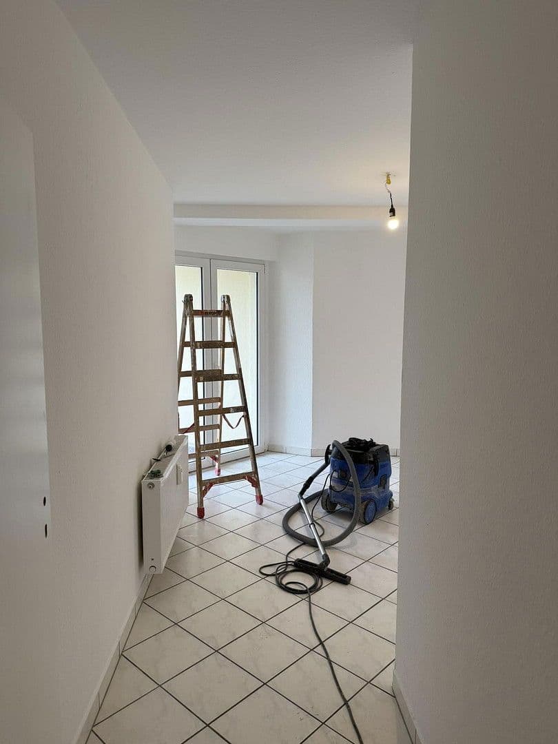 Prenájom bytu 3-izbový 69 m², Magdeburg, Sasko-Anhaltsko Prenájom bytu 3-izbový 69 m², Magdeburg, Sasko-Anhaltsko