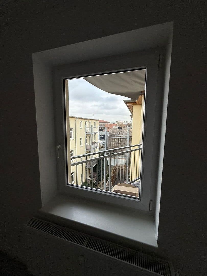 Prenájom bytu 3-izbový 69 m², Magdeburg, Sasko-Anhaltsko Prenájom bytu 3-izbový 69 m², Magdeburg, Sasko-Anhaltsko