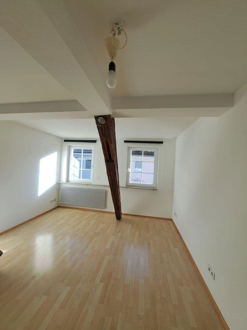 Prenájom bytu 3-izbový 92 m², Oberamteistrasse 12, Tuttlingen, Bádensko-Wurttembersko Prenájom bytu 3-izbový 92 m², Oberamteistrasse 12, Tuttlingen, Bádensko-Wurttembersko