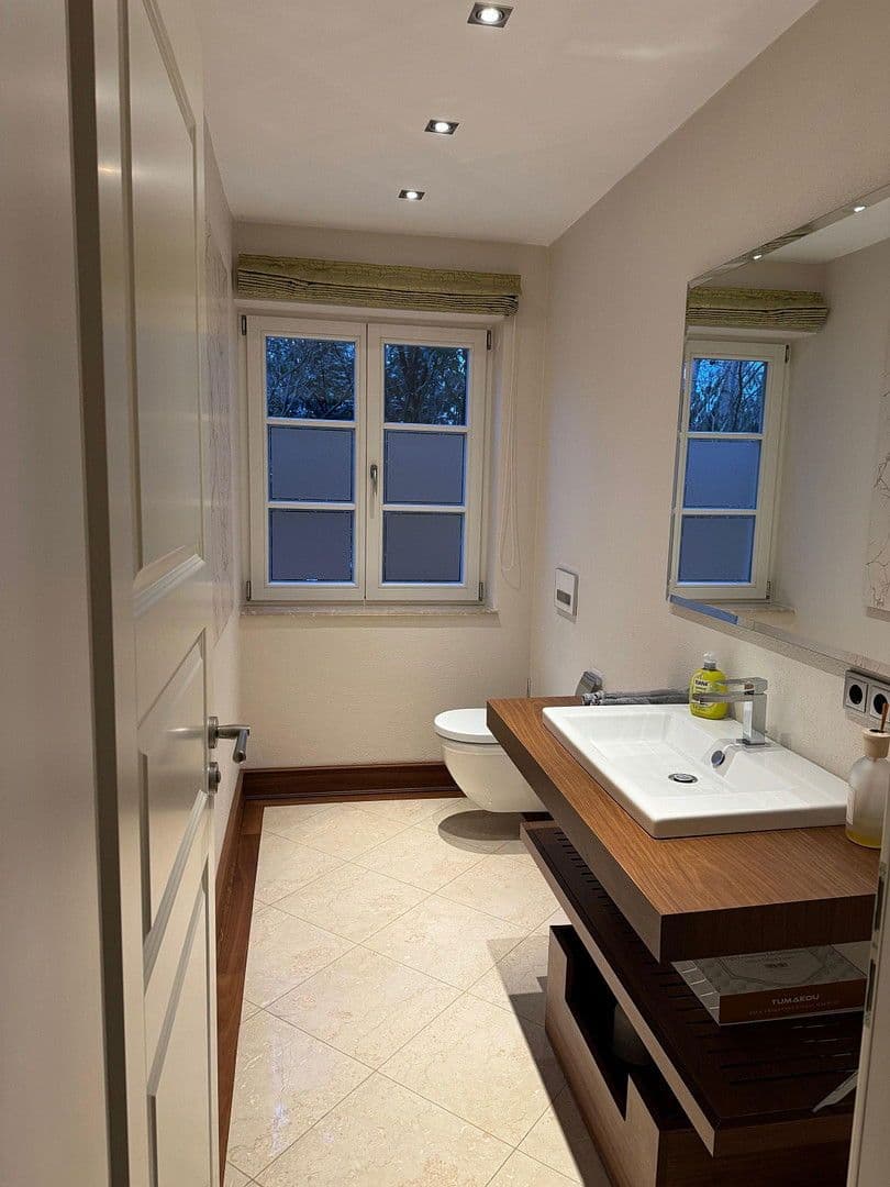 Predaj bytu 7-izbový 300 m², München, Bavorsko Predaj bytu 7-izbový 300 m², München, Bavorsko