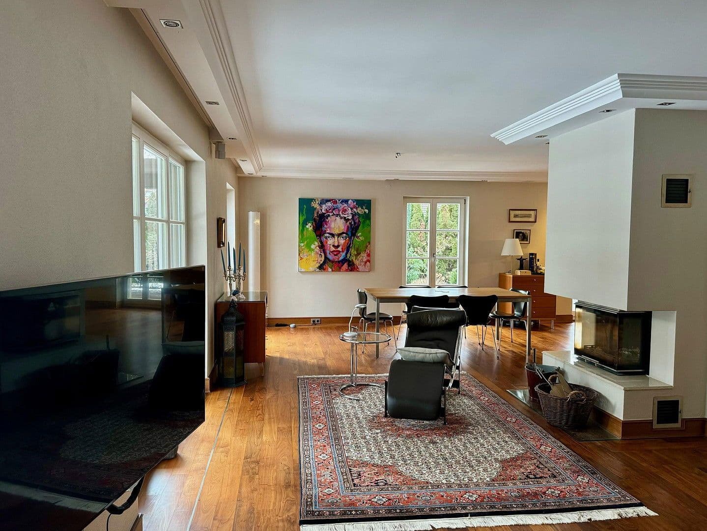 Predaj bytu 7-izbový 300 m², München, Bavorsko Predaj bytu 7-izbový 300 m², München, Bavorsko