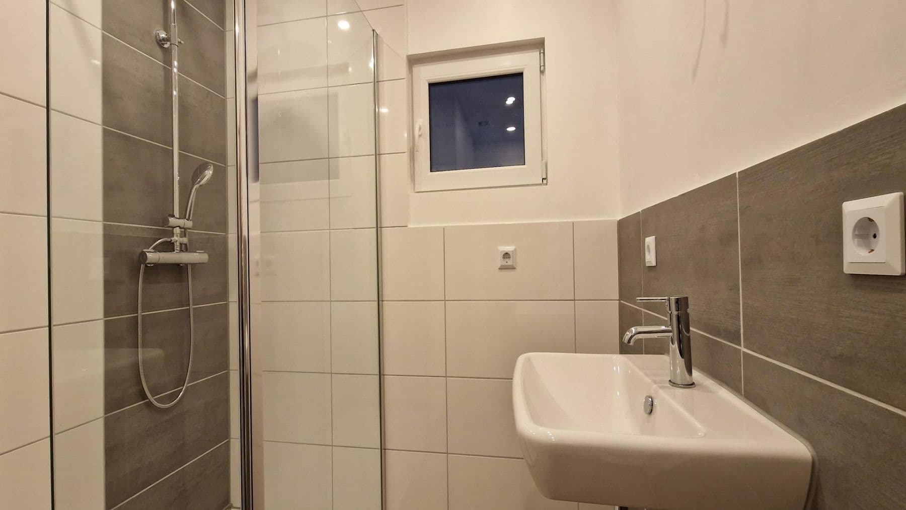 Predaj domu 91 m², pozemek 247 m², Windsbach, Bavorsko Predaj domu 91 m², pozemek 247 m², Windsbach, Bavorsko