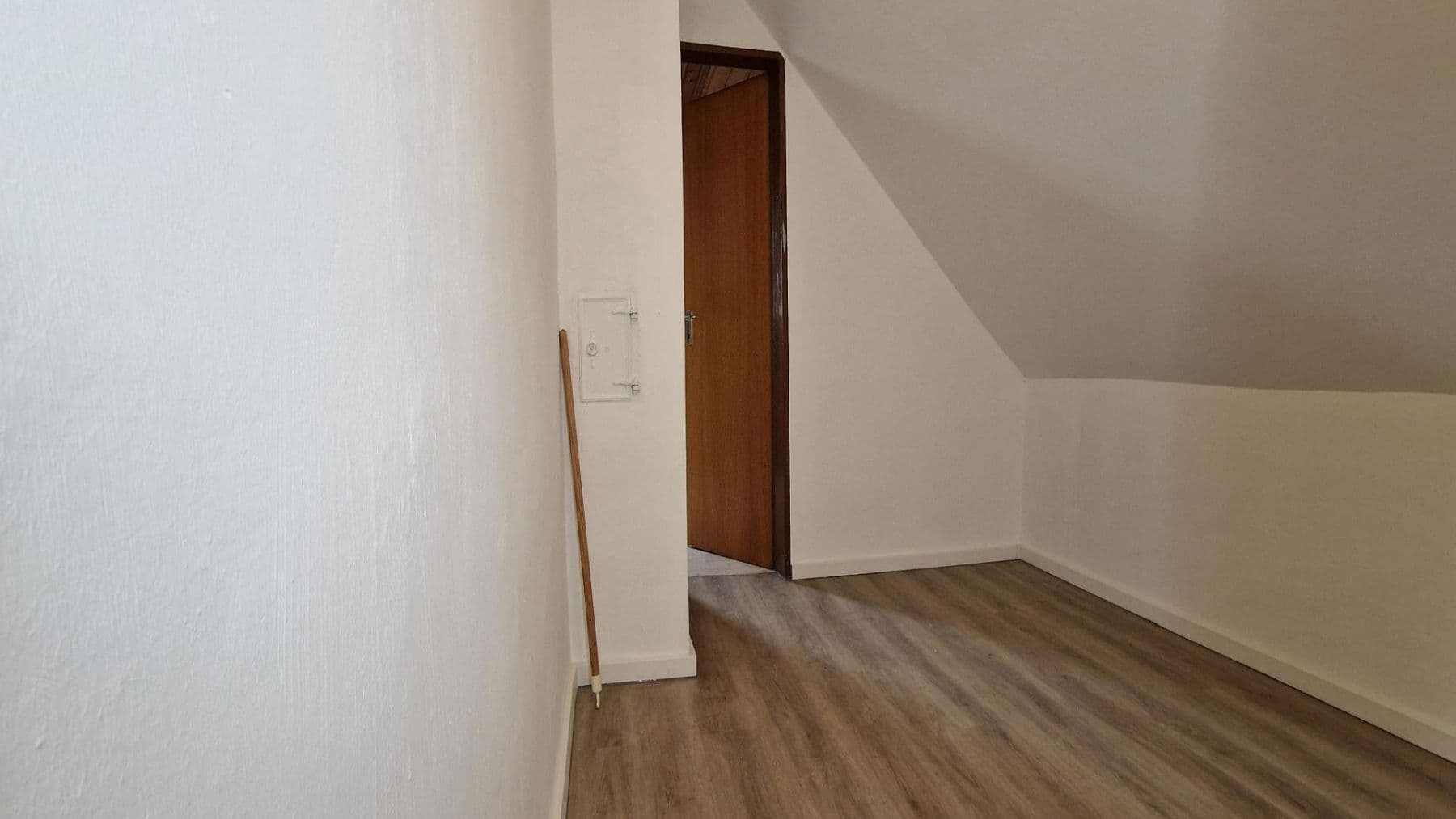 Predaj domu 91 m², pozemek 247 m², Windsbach, Bavorsko Predaj domu 91 m², pozemek 247 m², Windsbach, Bavorsko