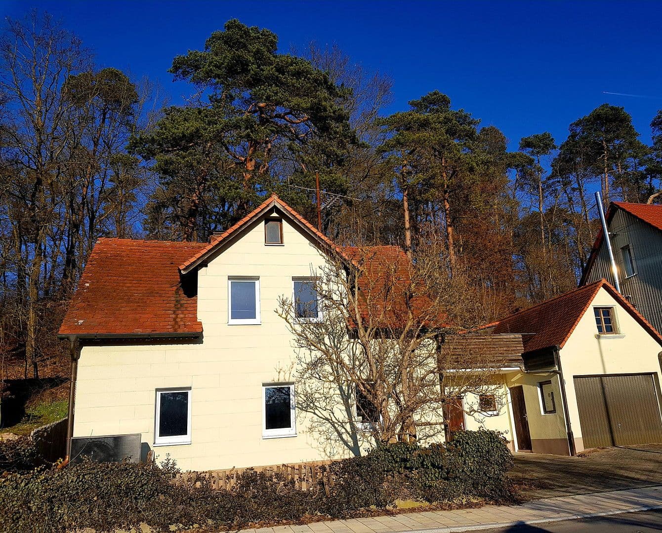 Predaj domu 91 m², pozemek 247 m², Windsbach, Bavorsko Predaj domu 91 m², pozemek 247 m², Windsbach, Bavorsko