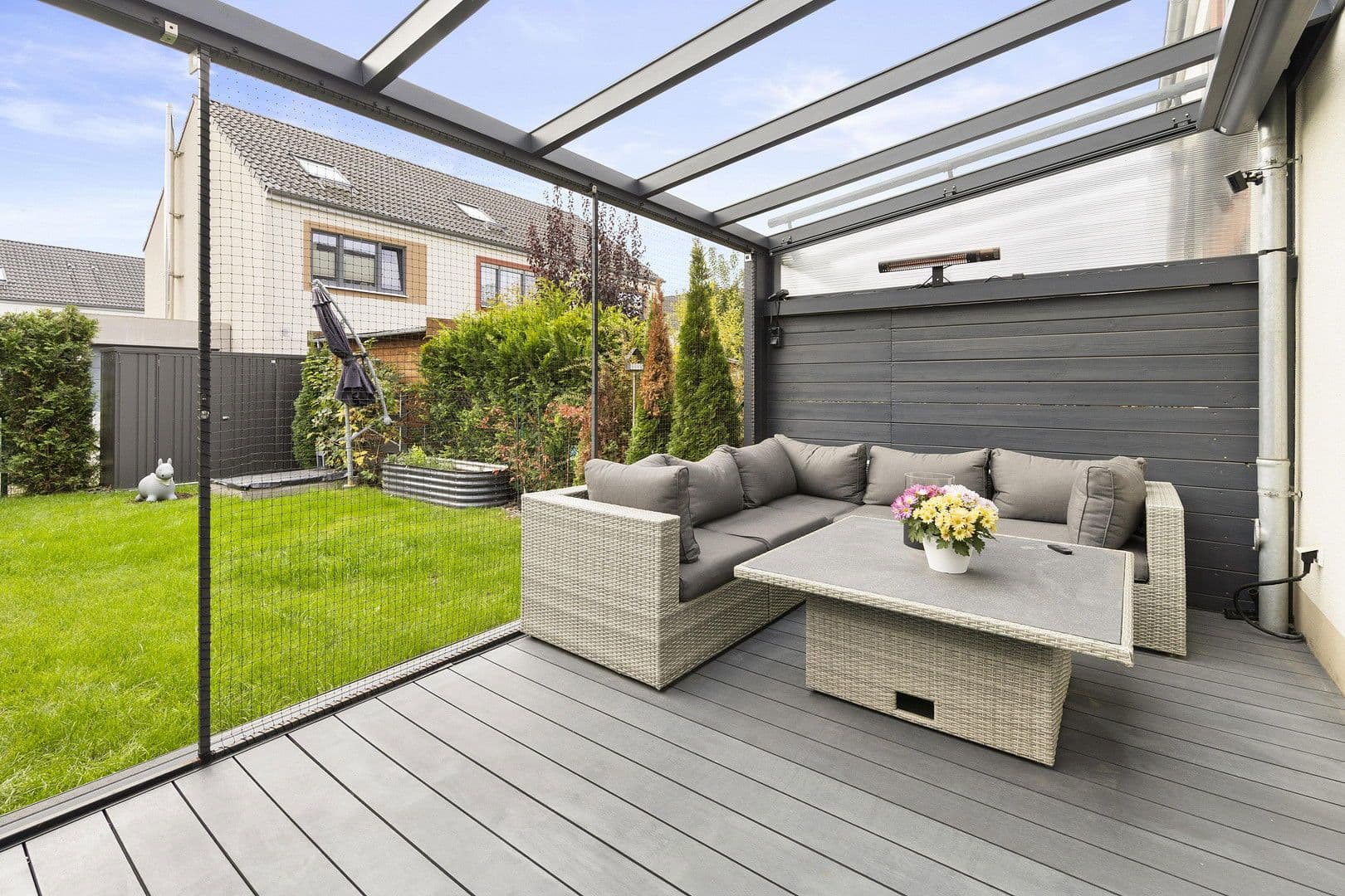 Predaj domu 129 m², pozemek 173 m², Elisabeth-Selbert-Weg 9, Mönchengladbach, Severné Porýnie - Westfálsko Predaj domu 129 m², pozemek 173 m², Elisabeth-Selbert-Weg 9, Mönchengladbach, Severné Porýnie - Westfálsko