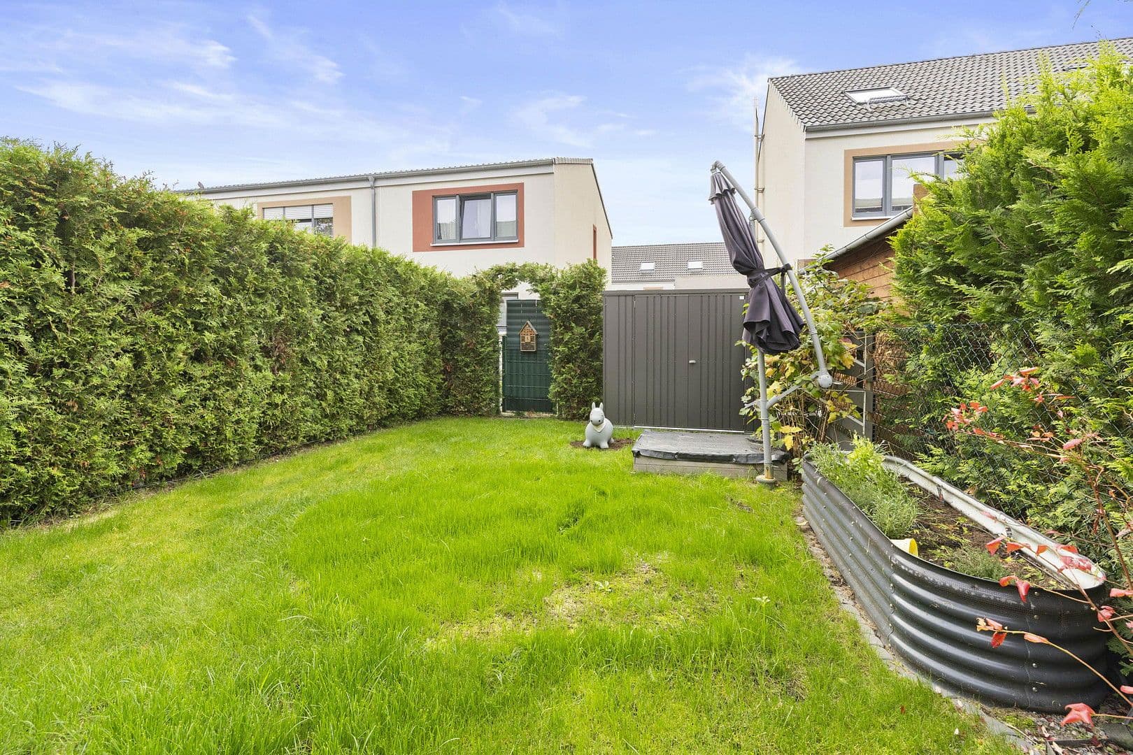 Predaj domu 129 m², pozemek 173 m², Elisabeth-Selbert-Weg 9, Mönchengladbach, Severné Porýnie - Westfálsko Predaj domu 129 m², pozemek 173 m², Elisabeth-Selbert-Weg 9, Mönchengladbach, Severné Porýnie - Westfálsko