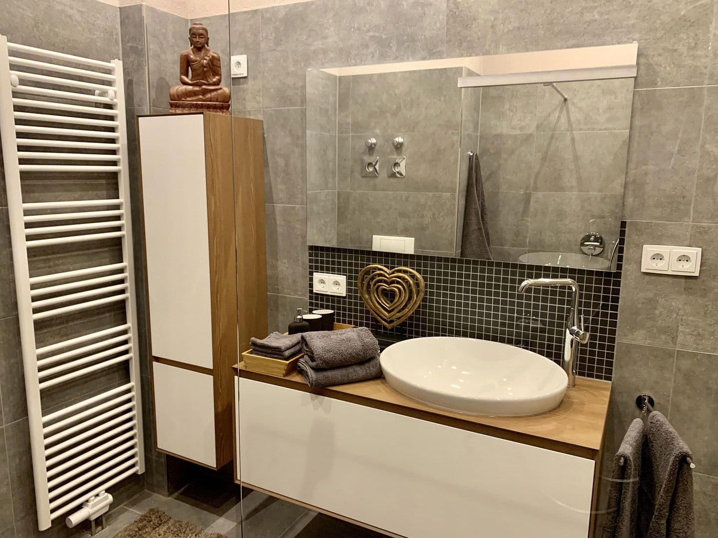 Prenájom bytu 2-izbový 58 m², Osterweihstrasse. 4, Zwickau, Sasko Prenájom bytu 2-izbový 58 m², Osterweihstrasse. 4, Zwickau, Sasko