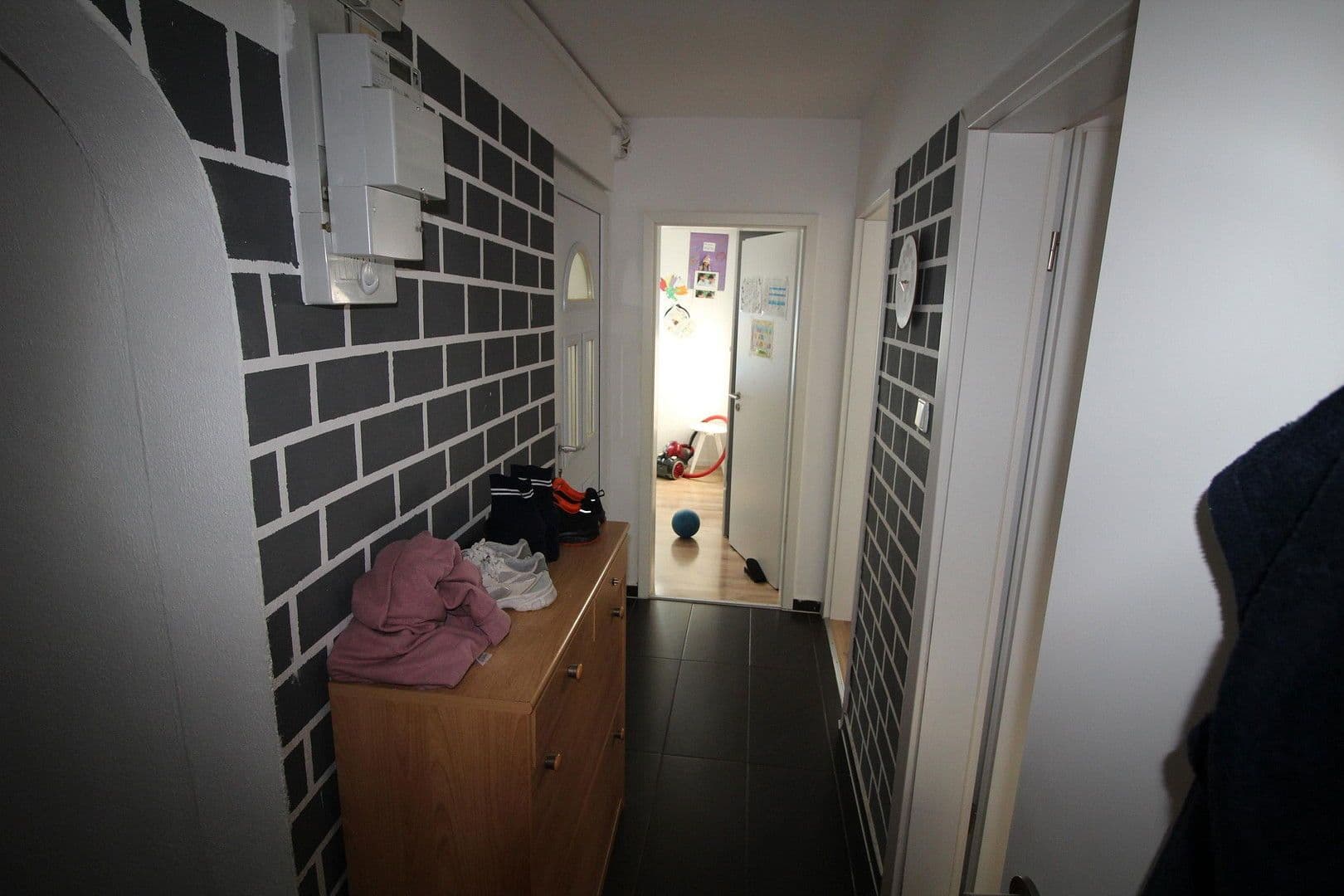 Predaj domu 163 m², pozemek 142 m², Stuttgart, Bádensko-Wurttembersko Predaj domu 163 m², pozemek 142 m², Stuttgart, Bádensko-Wurttembersko