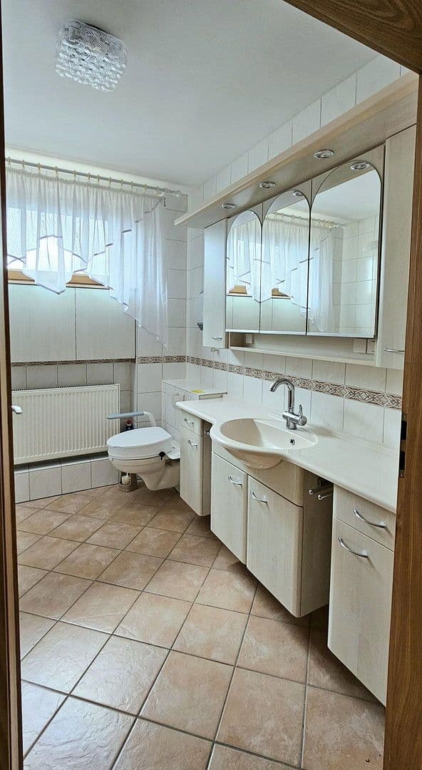 Predaj domu 122 m², pozemek 714 m², Mandelbachtal, Sársko Predaj domu 122 m², pozemek 714 m², Mandelbachtal, Sársko