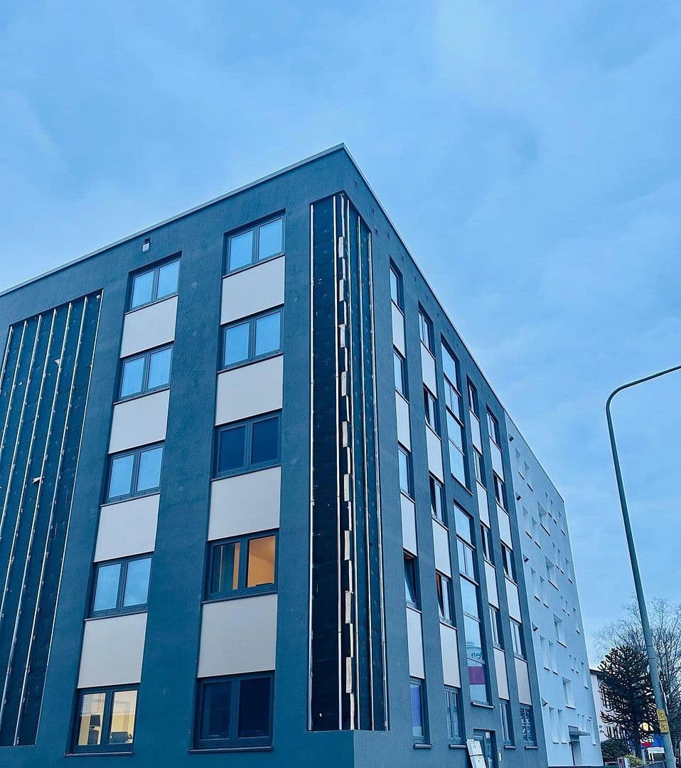 Prenájom kancelárie 298 m², Frankfurt am Main, Hesensko Prenájom kancelárie 298 m², Frankfurt am Main, Hesensko