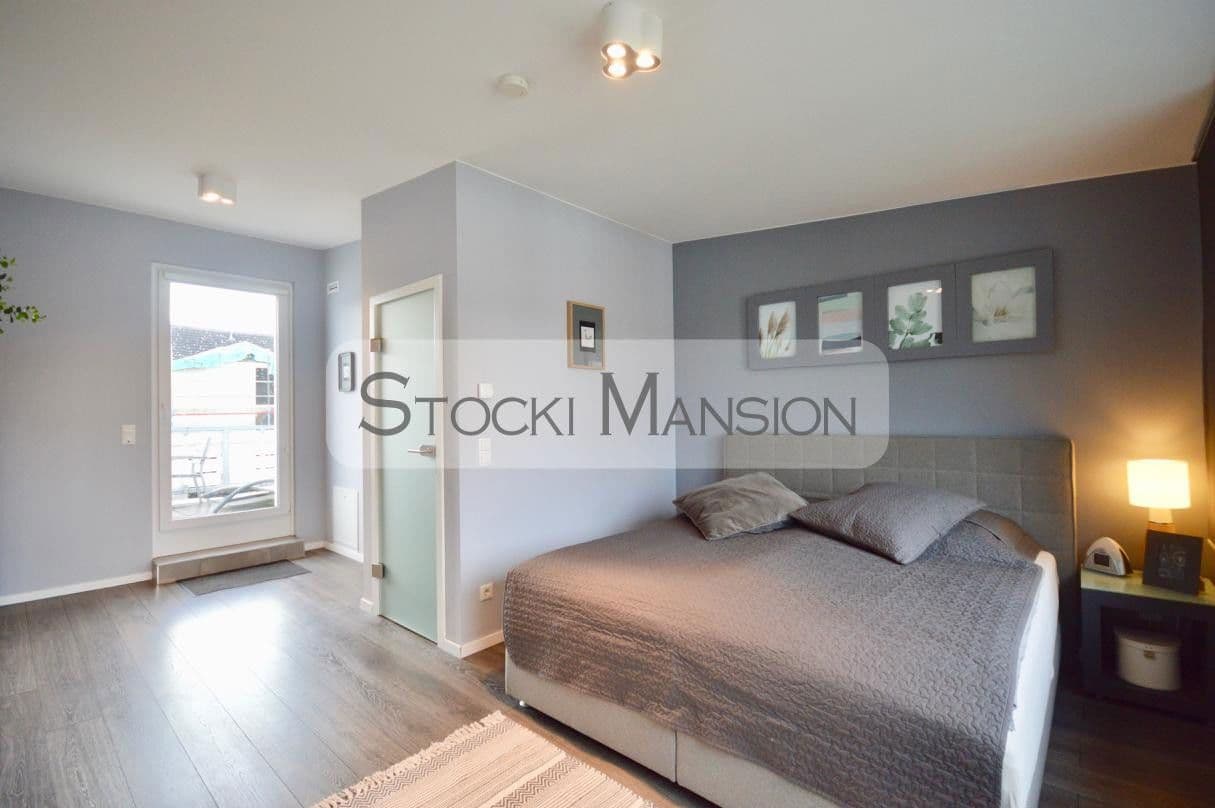 Prenájom domu 111 m², pozemek 240 m², Hamburg, Hamburg Prenájom domu 111 m², pozemek 240 m², Hamburg, Hamburg