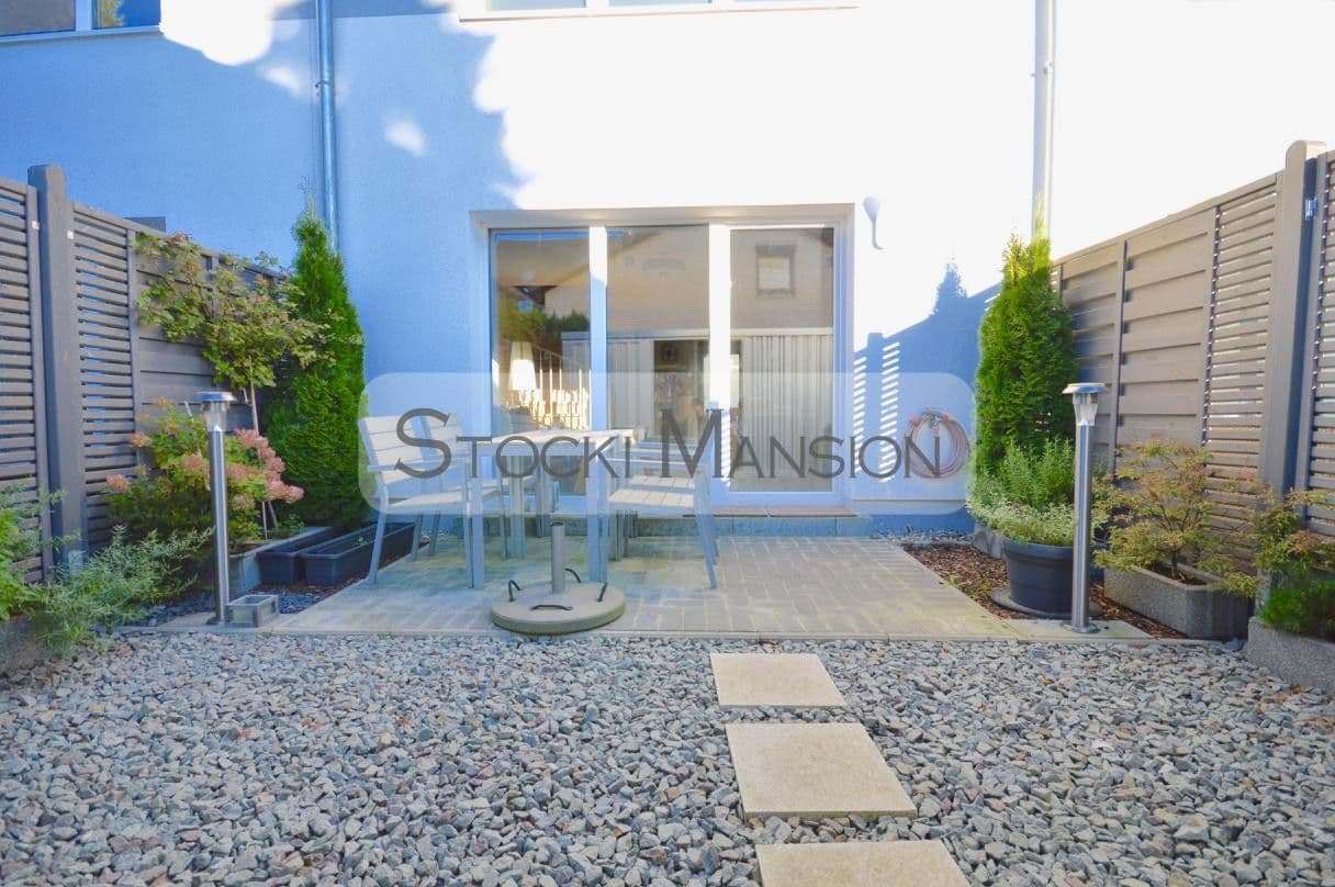 Prenájom domu 111 m², pozemek 240 m², Hamburg, Hamburg Prenájom domu 111 m², pozemek 240 m², Hamburg, Hamburg