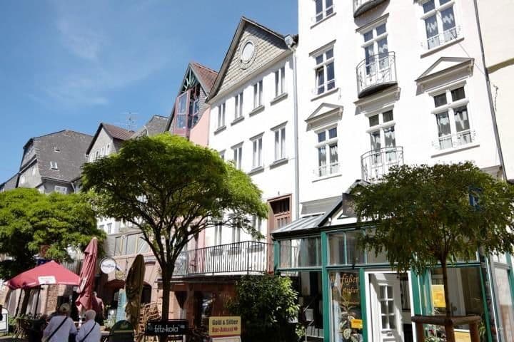 Predaj domu 204 m², pozemek 200 m², Marburg, Hesensko Predaj domu 204 m², pozemek 200 m², Marburg, Hesensko