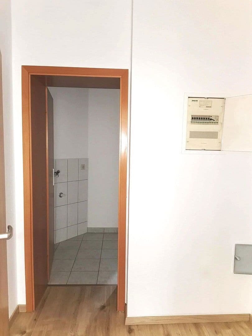 Prenájom bytu 1-izbový 40 m², Conrad Clauß Straße 20, Hohenstein-Ernstthal, Sasko Prenájom bytu 1-izbový 40 m², Conrad Clauß Straße 20, Hohenstein-Ernstthal, Sasko