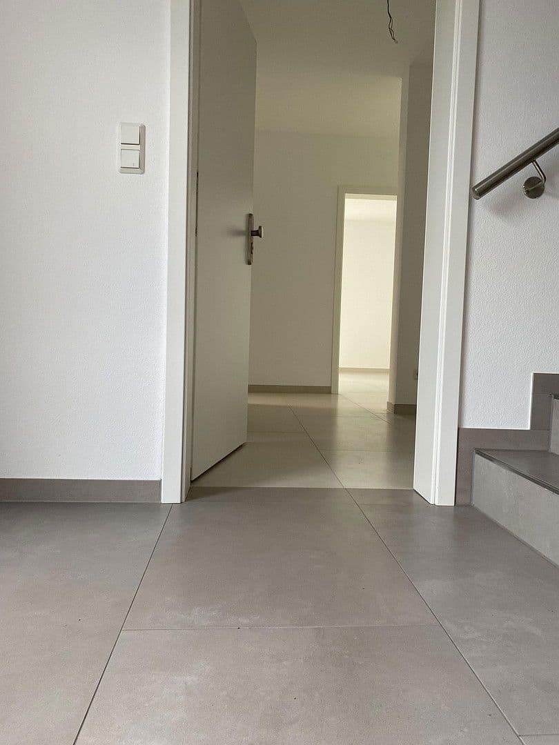 Predaj bytu 3-izbový 115 m², Hannover, Dolné Sasko Predaj bytu 3-izbový 115 m², Hannover, Dolné Sasko