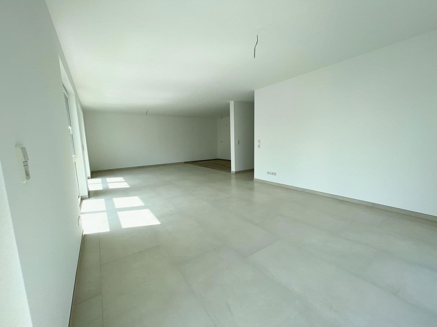 Predaj bytu 3-izbový 115 m², Hannover, Dolné Sasko Predaj bytu 3-izbový 115 m², Hannover, Dolné Sasko