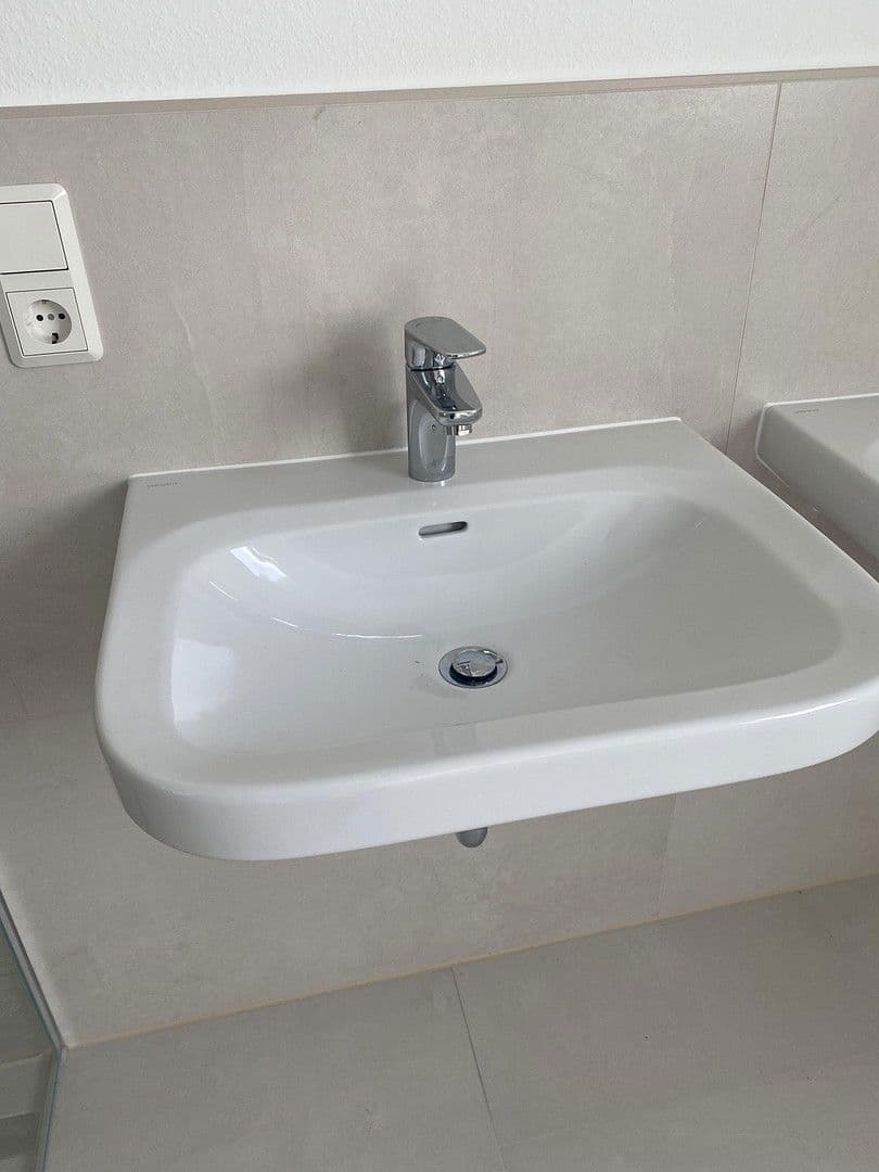 Predaj bytu 3-izbový 115 m², Hannover, Dolné Sasko Predaj bytu 3-izbový 115 m², Hannover, Dolné Sasko