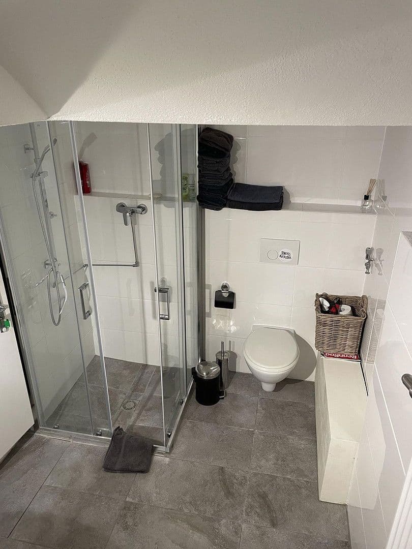 Prenájom bytu 3-izbový 118 m², Oberaudorf, Bavorsko Prenájom bytu 3-izbový 118 m², Oberaudorf, Bavorsko