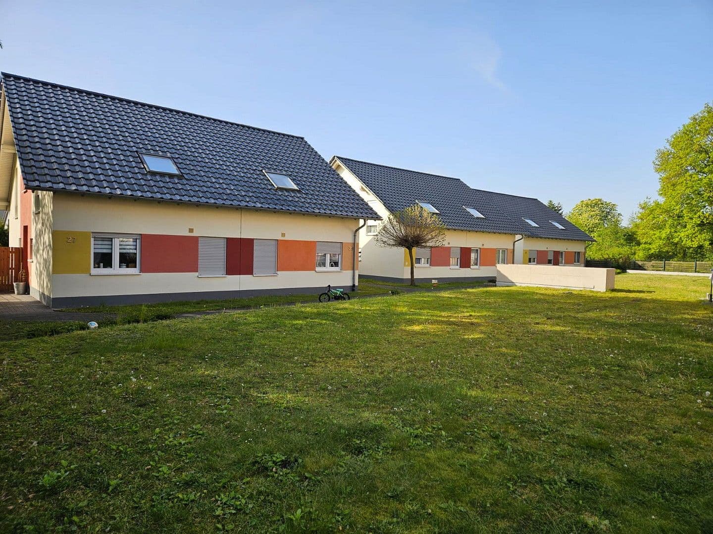 Predaj domu 2.459 m², pozemek 3.700 m², An der Landwehr 25, Bielefeld, Severné Porýnie - Westfálsko Predaj domu 2.459 m², pozemek 3.700 m², An der Landwehr 25, Bielefeld, Severné Porýnie - Westfálsko