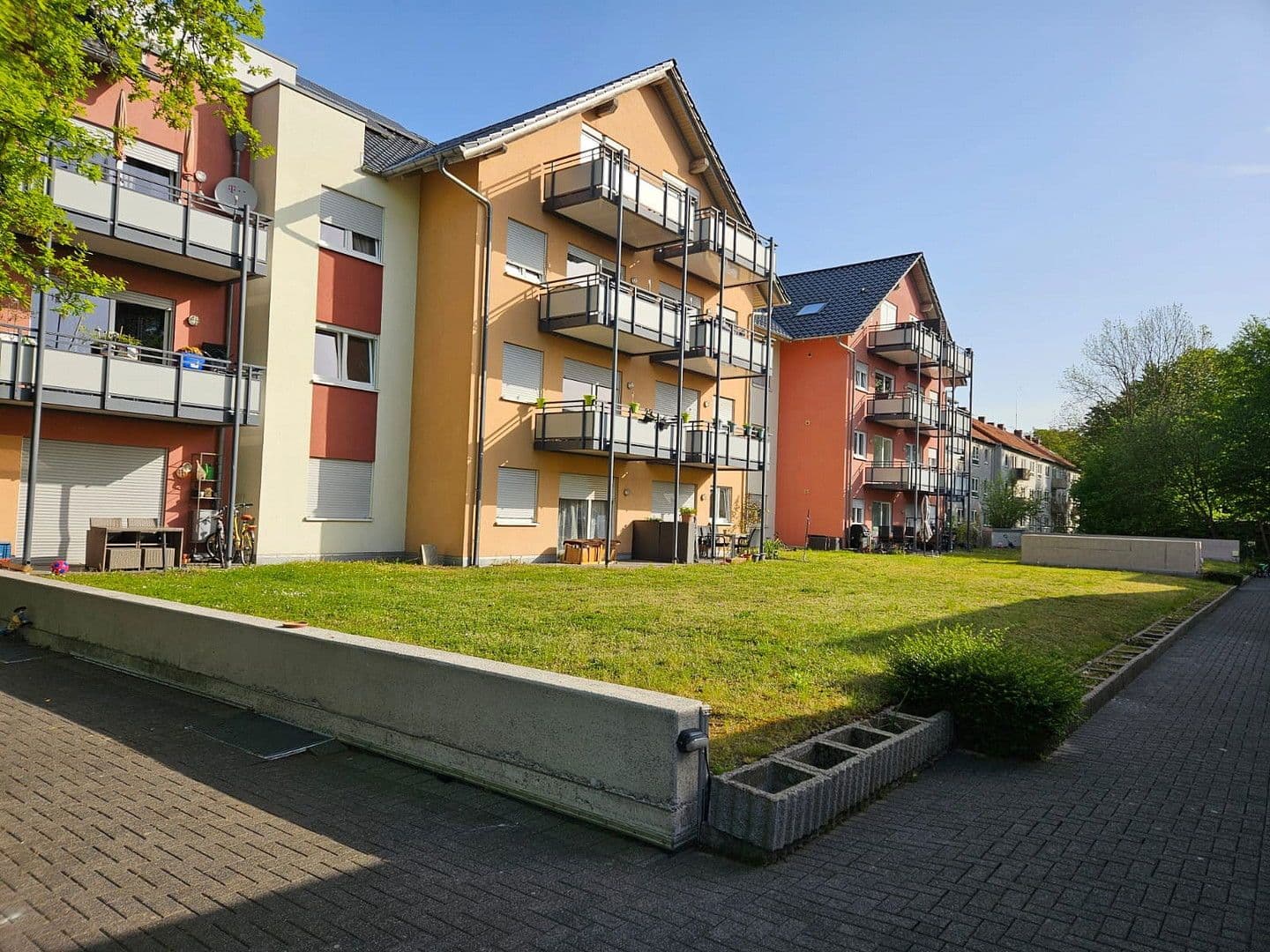 Predaj domu 2.459 m², pozemek 3.700 m², An der Landwehr 25, Bielefeld, Severné Porýnie - Westfálsko Predaj domu 2.459 m², pozemek 3.700 m², An der Landwehr 25, Bielefeld, Severné Porýnie - Westfálsko