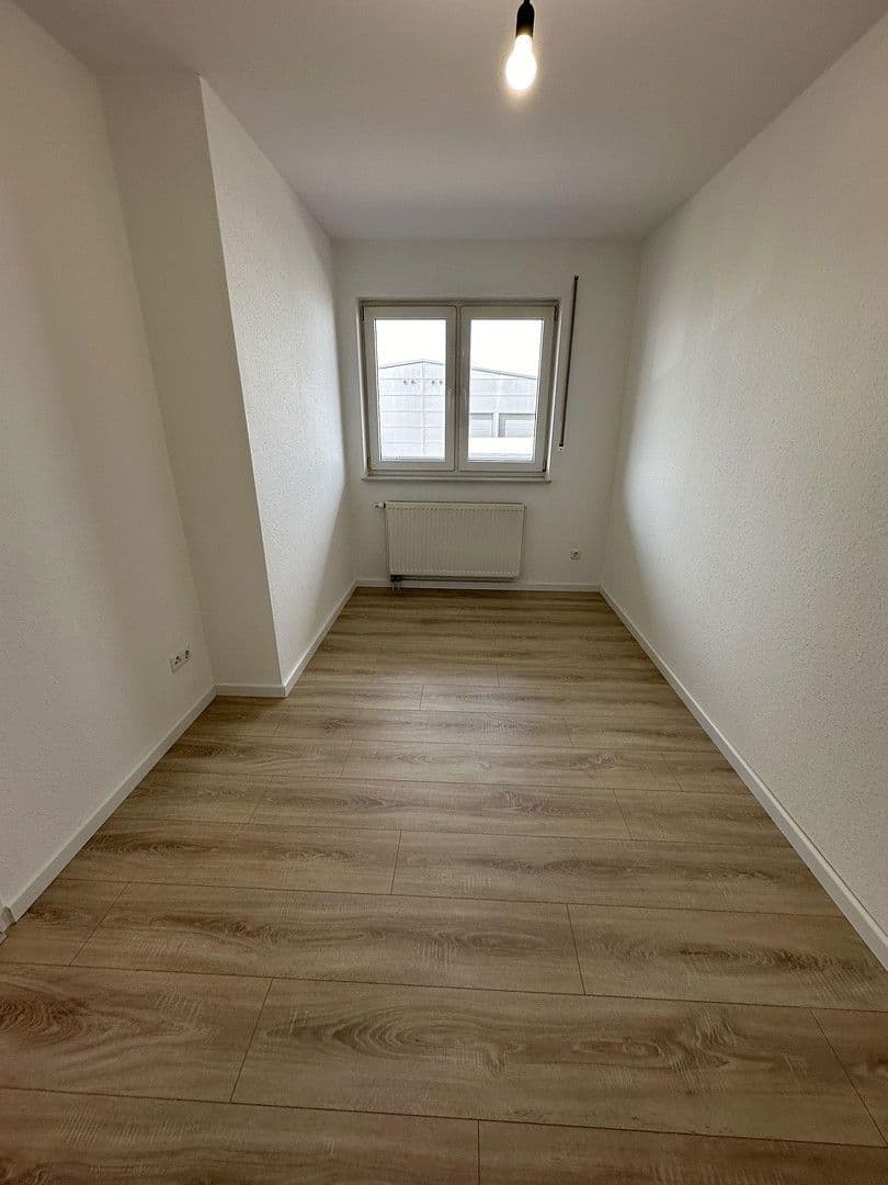 Predaj domu 2.459 m², pozemek 3.700 m², An der Landwehr 25, Bielefeld, Severné Porýnie - Westfálsko Predaj domu 2.459 m², pozemek 3.700 m², An der Landwehr 25, Bielefeld, Severné Porýnie - Westfálsko