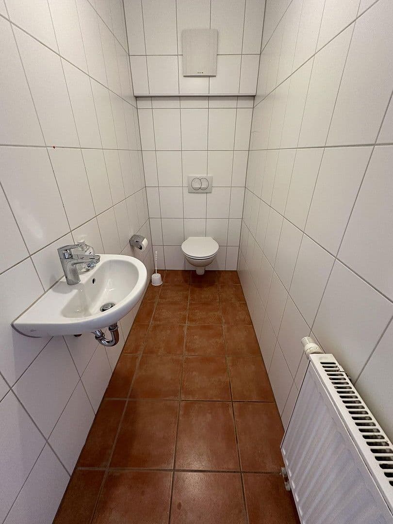 Predaj domu 2.459 m², pozemek 3.700 m², An der Landwehr 25, Bielefeld, Severné Porýnie - Westfálsko Predaj domu 2.459 m², pozemek 3.700 m², An der Landwehr 25, Bielefeld, Severné Porýnie - Westfálsko