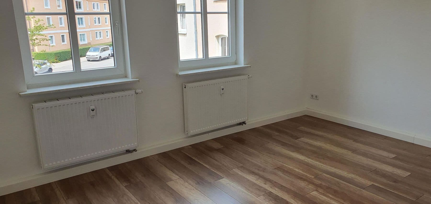 Prenájom bytu 3-izbový 66 m², Jahnstrasse 49, Dessau-Roßlau, Sasko-Anhaltsko Prenájom bytu 3-izbový 66 m², Jahnstrasse 49, Dessau-Roßlau, Sasko-Anhaltsko