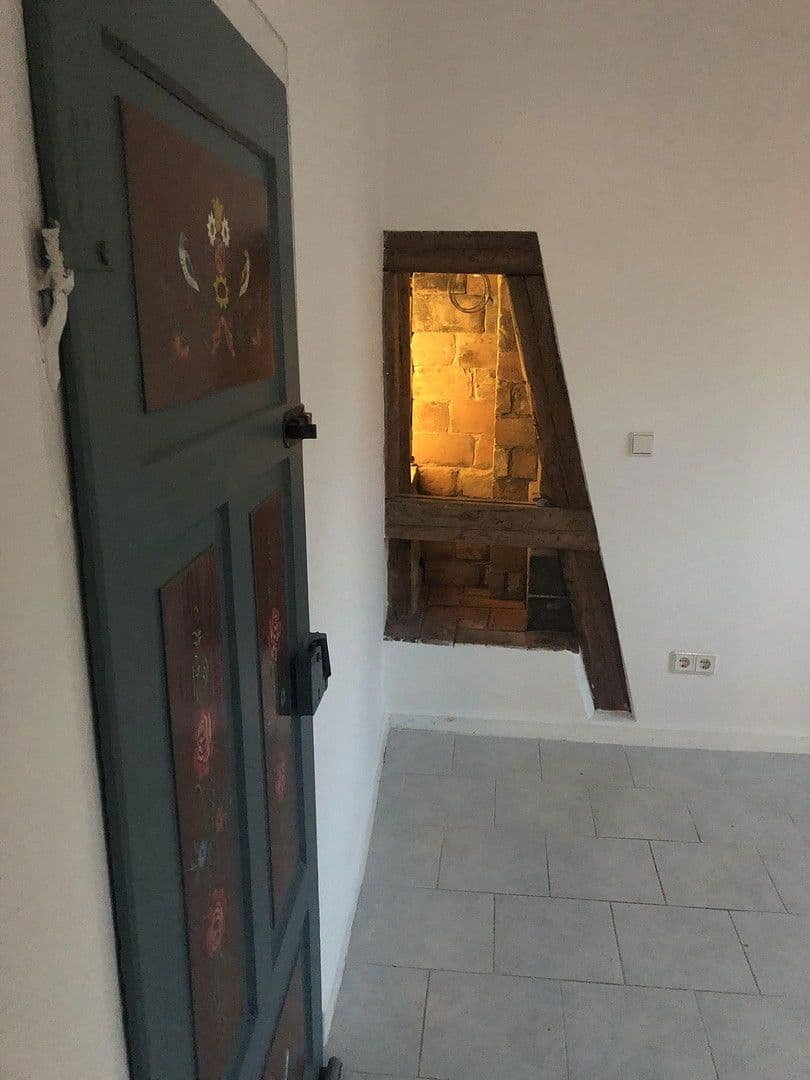 Prenájom bytu 4-izbový 110 m², Worms-Pfeddersheim, Porýnie-Falcko Prenájom bytu 4-izbový 110 m², Worms-Pfeddersheim, Porýnie-Falcko