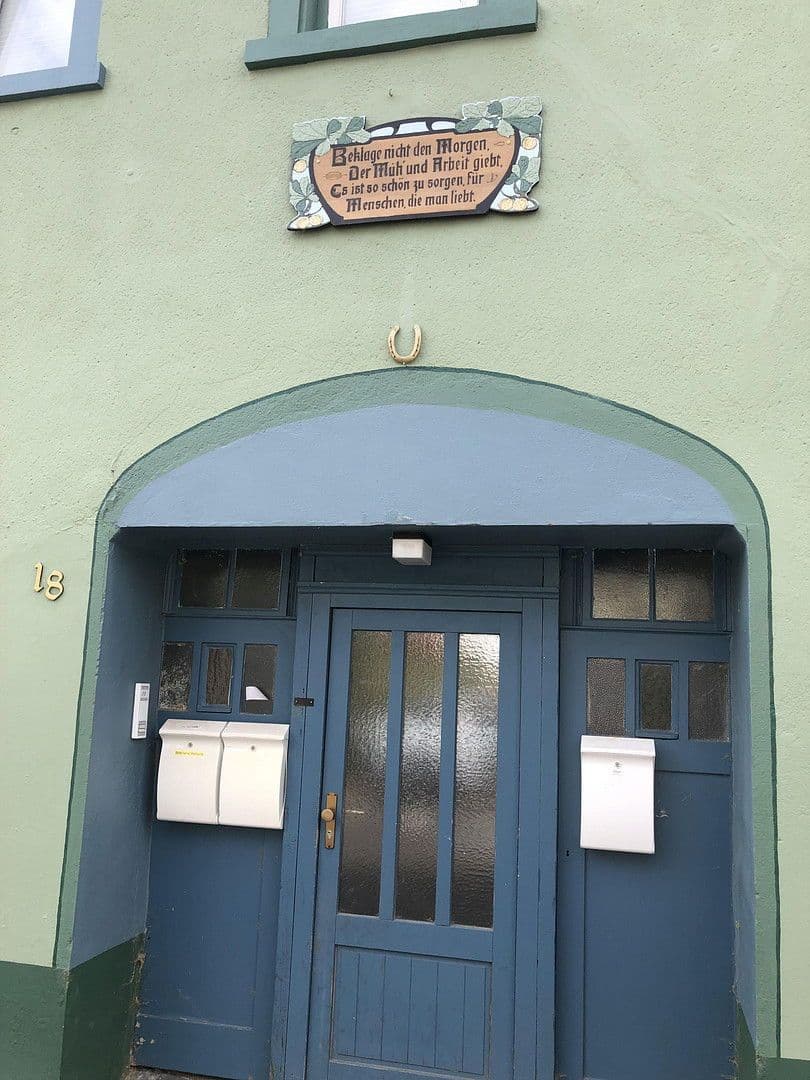 Prenájom bytu 4-izbový 110 m², Worms-Pfeddersheim, Porýnie-Falcko Prenájom bytu 4-izbový 110 m², Worms-Pfeddersheim, Porýnie-Falcko