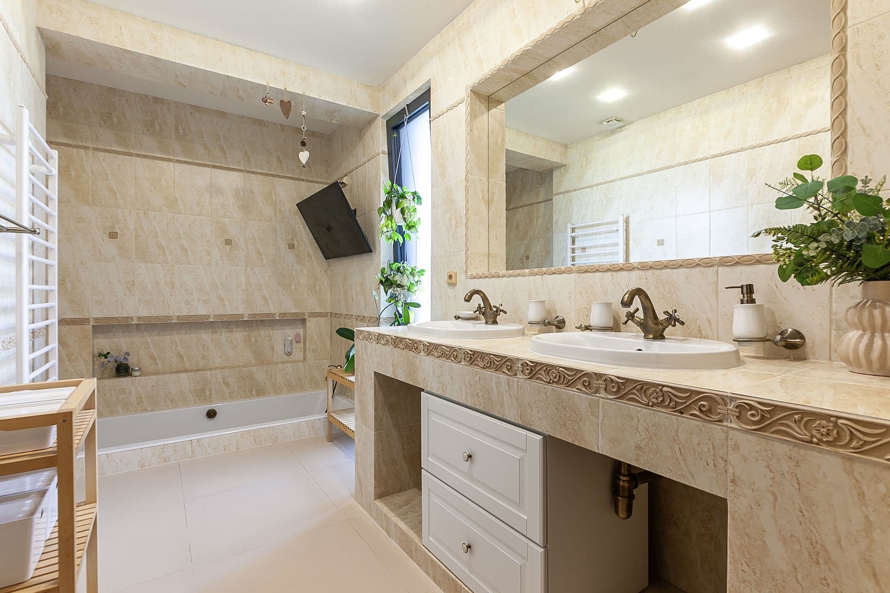 Predaj domu 300 m², pozemek 1.304 m², Ve Stráži, Psáry, Středočeský kraj Predaj domu 300 m², pozemek 1.304 m², Ve Stráži, Psáry, Středočeský kraj