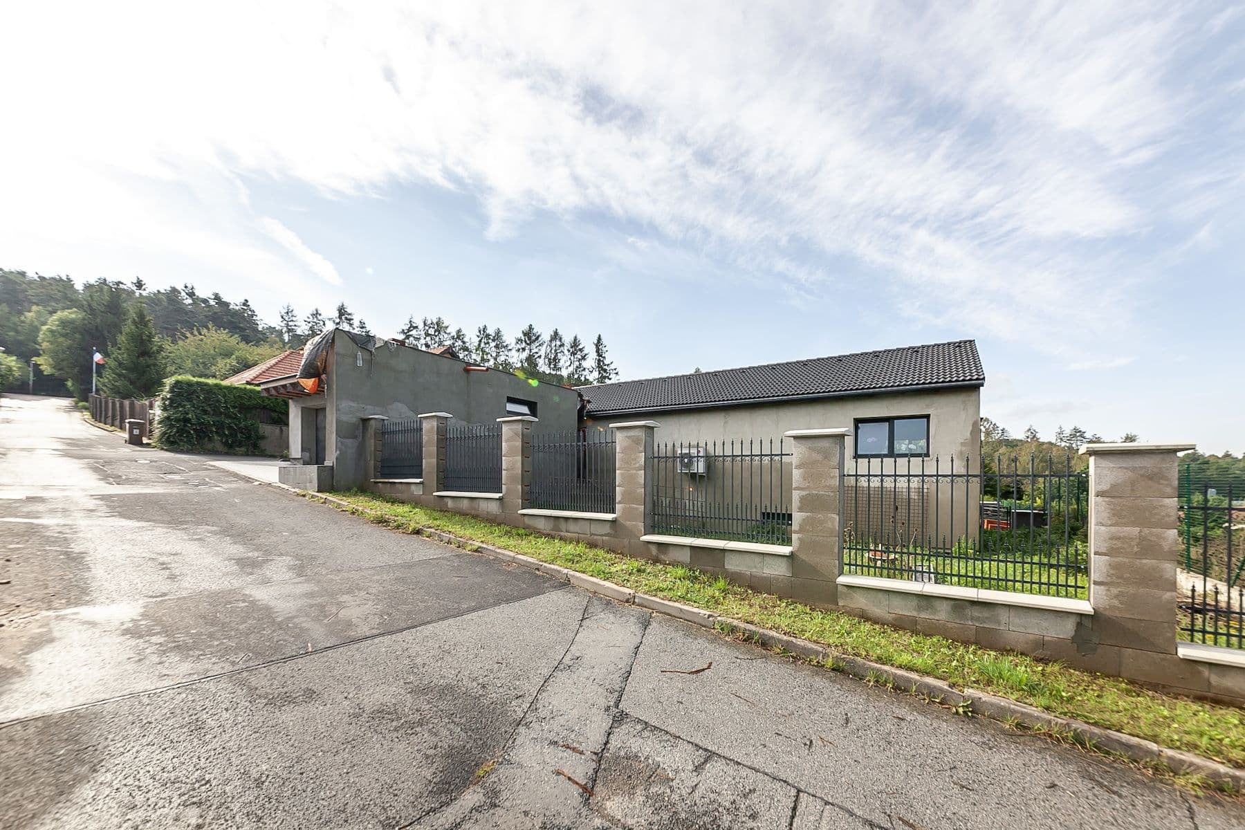 Predaj domu 300 m², pozemek 1.304 m², Ve Stráži, Psáry, Středočeský kraj Predaj domu 300 m², pozemek 1.304 m², Ve Stráži, Psáry, Středočeský kraj