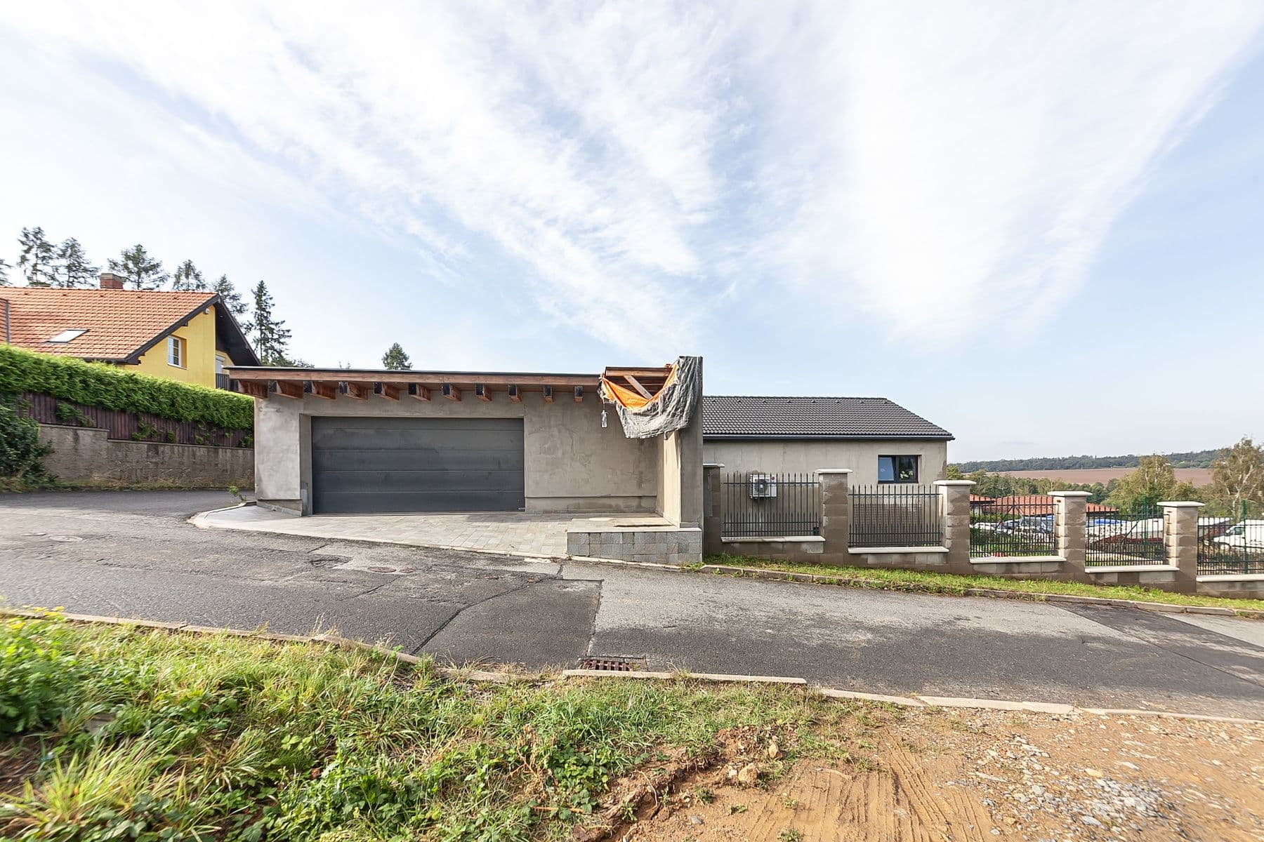 Predaj domu 300 m², pozemek 1.304 m², Ve Stráži, Psáry, Středočeský kraj Predaj domu 300 m², pozemek 1.304 m², Ve Stráži, Psáry, Středočeský kraj