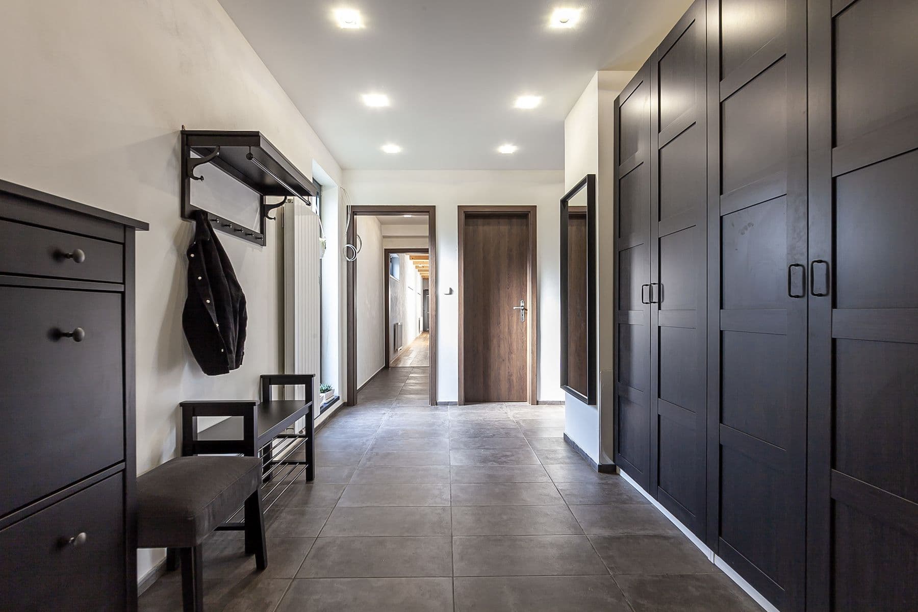 Predaj domu 300 m², pozemek 1.304 m², Ve Stráži, Psáry, Středočeský kraj Predaj domu 300 m², pozemek 1.304 m², Ve Stráži, Psáry, Středočeský kraj