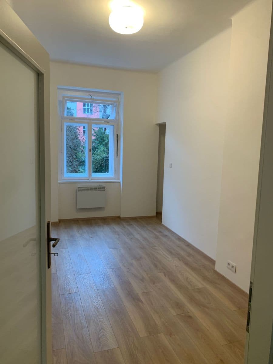 Prenájom bytu 2-izbový 42 m², Vršovická, Praha, Praha Prenájom bytu 2-izbový 42 m², Vršovická, Praha, Praha