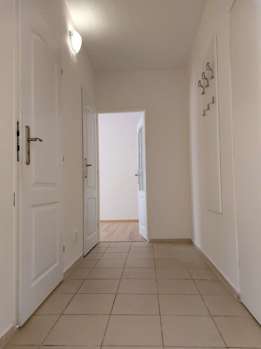 Predaj bytu 3-izbový 57 m², Verneřická, Praha, Praha Predaj bytu 3-izbový 57 m², Verneřická, Praha, Praha