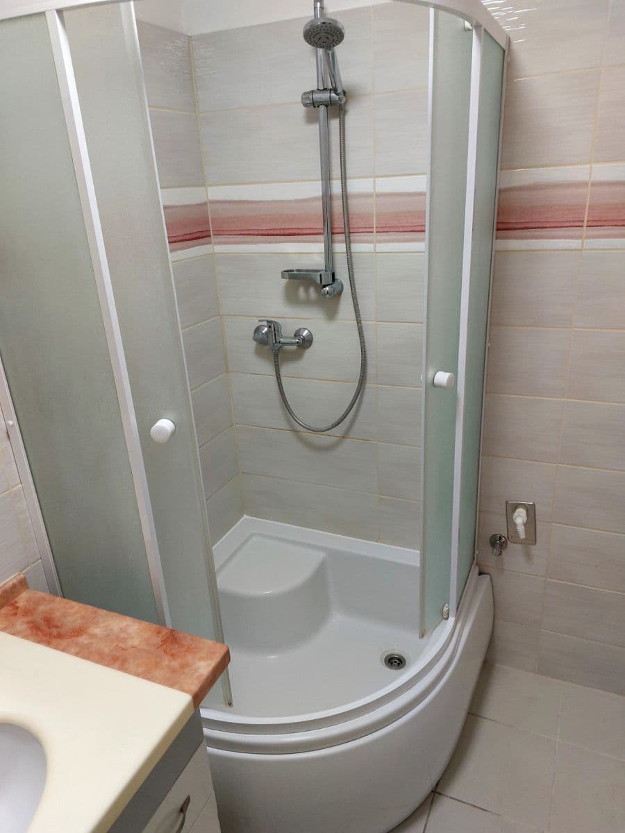 Predaj bytu 3-izbový 57 m², Verneřická, Praha, Praha Predaj bytu 3-izbový 57 m², Verneřická, Praha, Praha