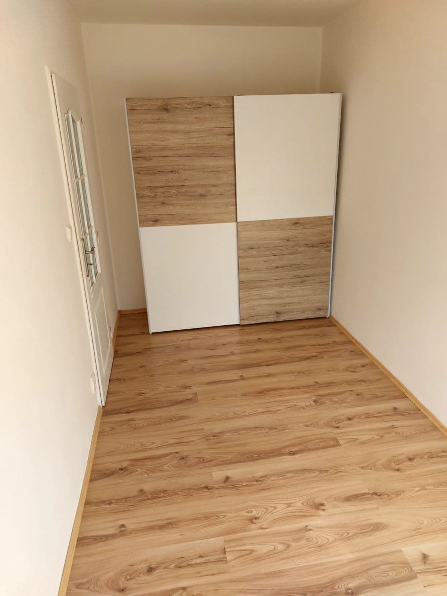 Predaj bytu 3-izbový 57 m², Verneřická, Praha, Praha Predaj bytu 3-izbový 57 m², Verneřická, Praha, Praha