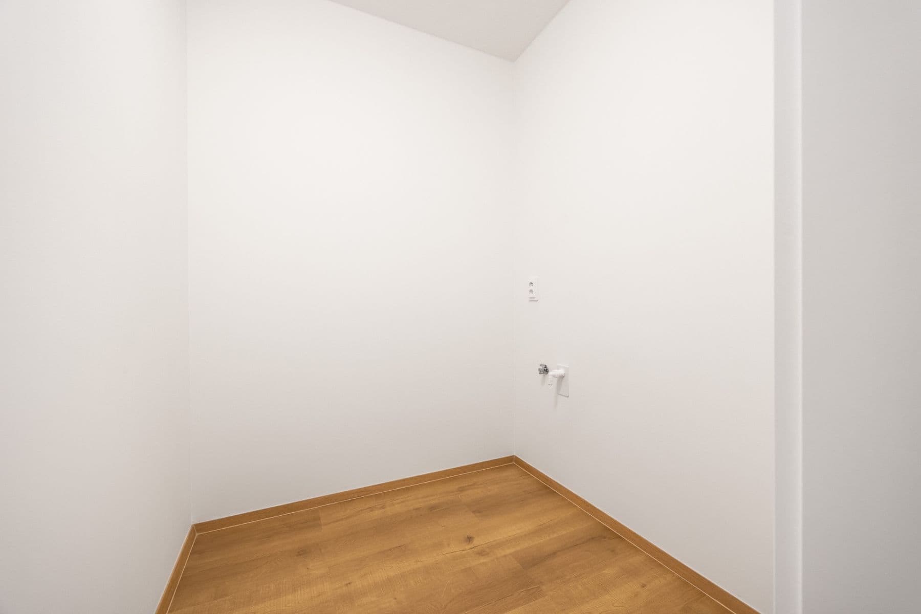 Predaj bytu 3-izbový 66 m², Cílkova, Praha, Praha Predaj bytu 3-izbový 66 m², Cílkova, Praha, Praha