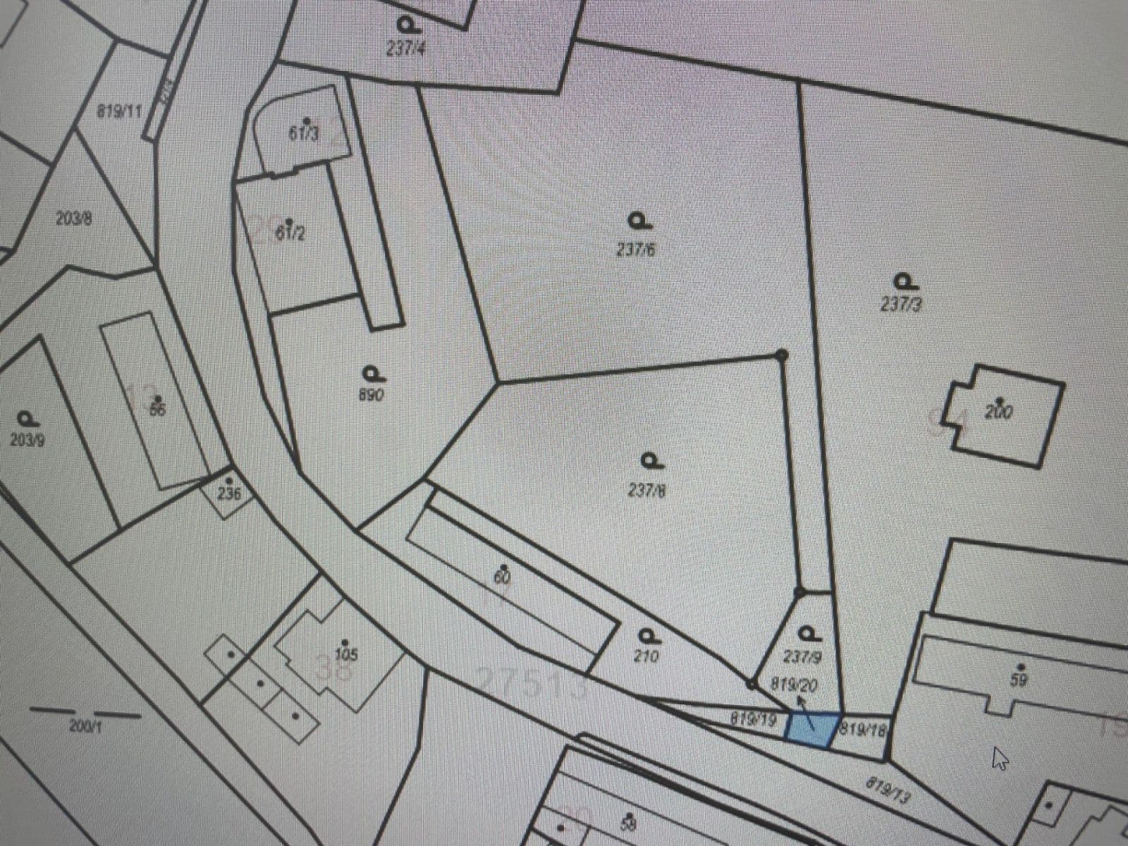 Predaj pozemku 1.124 m², Dobrovice, Středočeský kraj Predaj pozemku 1.124 m², Dobrovice, Středočeský kraj