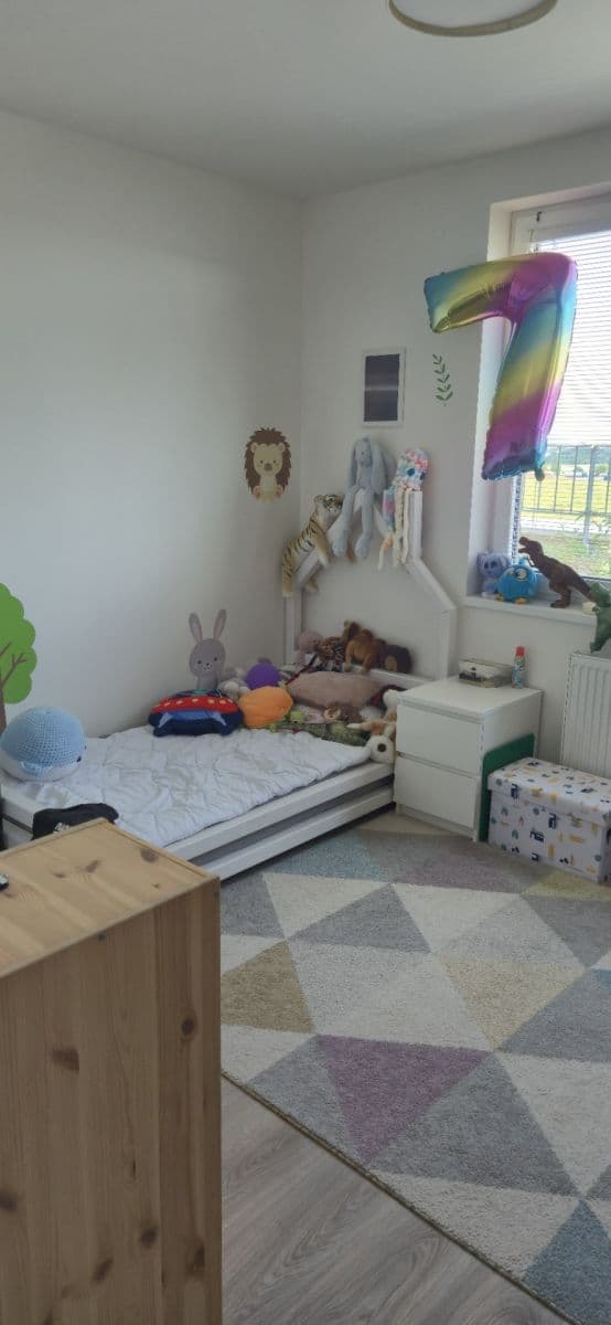 Predaj bytu 4-izbový 155 m², T. G. Masaryka, Horoměřice, Středočeský kraj Predaj bytu 4-izbový 155 m², T. G. Masaryka, Horoměřice, Středočeský kraj