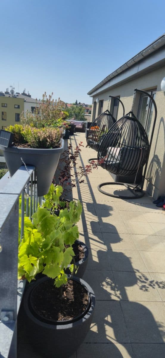 Predaj bytu 4-izbový 155 m², T. G. Masaryka, Horoměřice, Středočeský kraj Predaj bytu 4-izbový 155 m², T. G. Masaryka, Horoměřice, Středočeský kraj