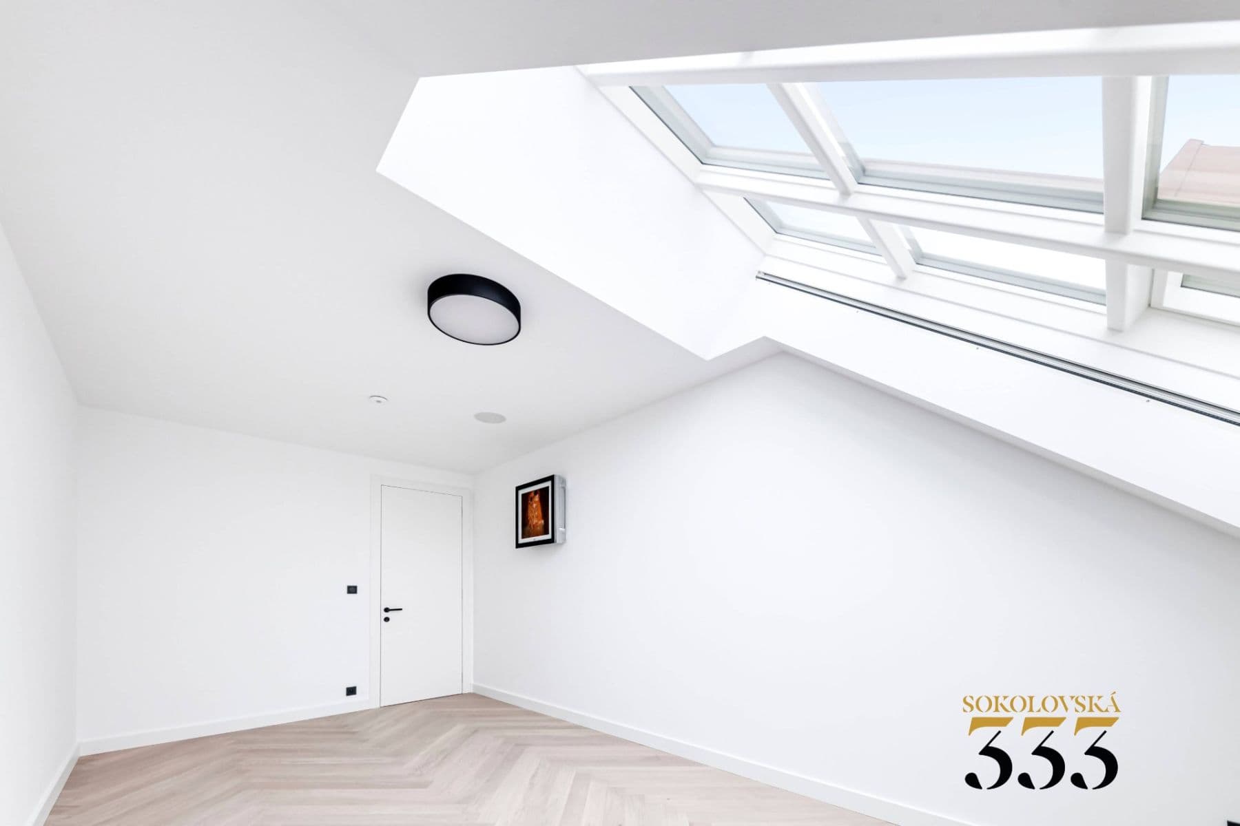 Predaj bytu 4-izbový 159 m², Sokolovská, Praha, Praha Predaj bytu 4-izbový 159 m², Sokolovská, Praha, Praha