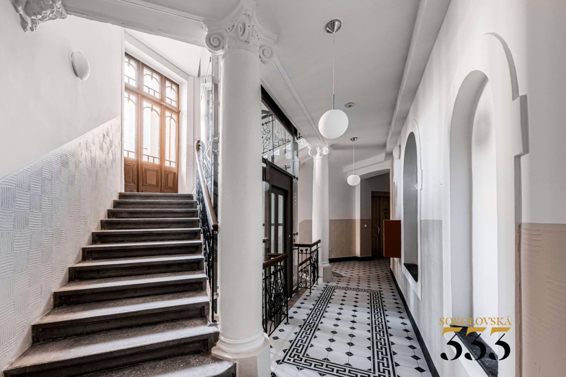 Predaj bytu 4-izbový 159 m², Sokolovská, Praha, Praha Predaj bytu 4-izbový 159 m², Sokolovská, Praha, Praha