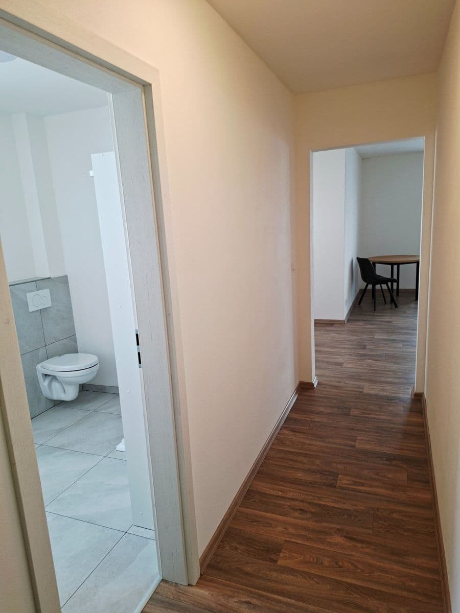 Prenájom bytu 2-izbový 49 m², Nová ulice, Střelice, Jihomoravský kraj Prenájom bytu 2-izbový 49 m², Nová ulice, Střelice, Jihomoravský kraj