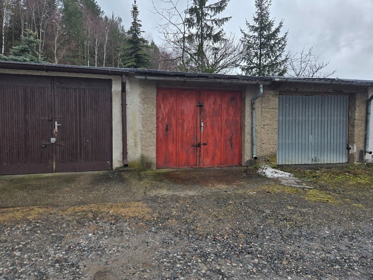 Prenájom garáže 29 m², Příbram, Středočeský kraj Prenájom garáže 29 m², Příbram, Středočeský kraj