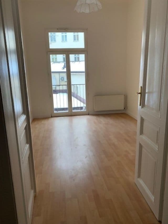 Prenájom bytu 3-izbový 120 m², Heřmanova, Praha, Praha Prenájom bytu 3-izbový 120 m², Heřmanova, Praha, Praha