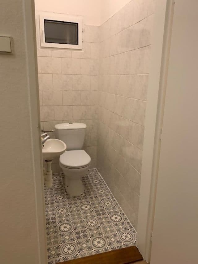 Prenájom bytu 3-izbový 120 m², Heřmanova, Praha, Praha Prenájom bytu 3-izbový 120 m², Heřmanova, Praha, Praha